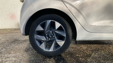 Hyundai i10 1.0 Advance 5dr Petrol Hatchback